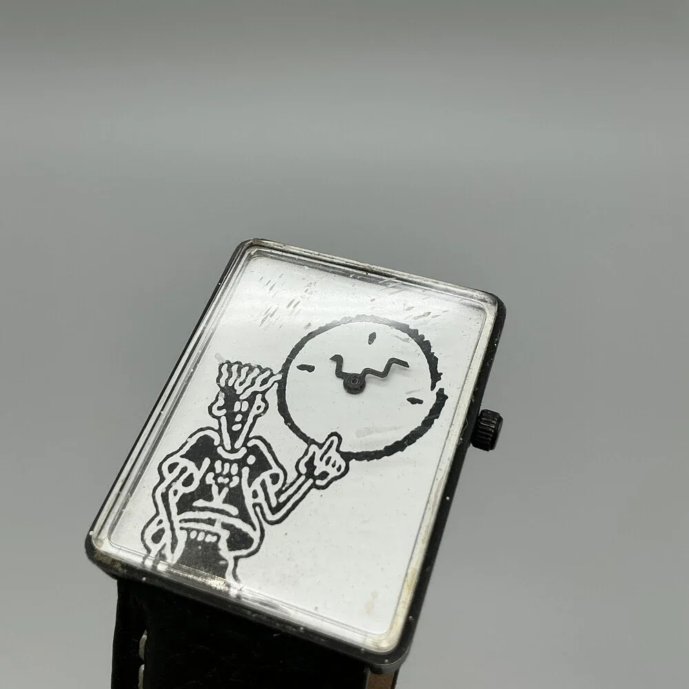 Vintage Fido Dido 7up Drink Tank Mens Watch 27mm Black White Dial New Battery
